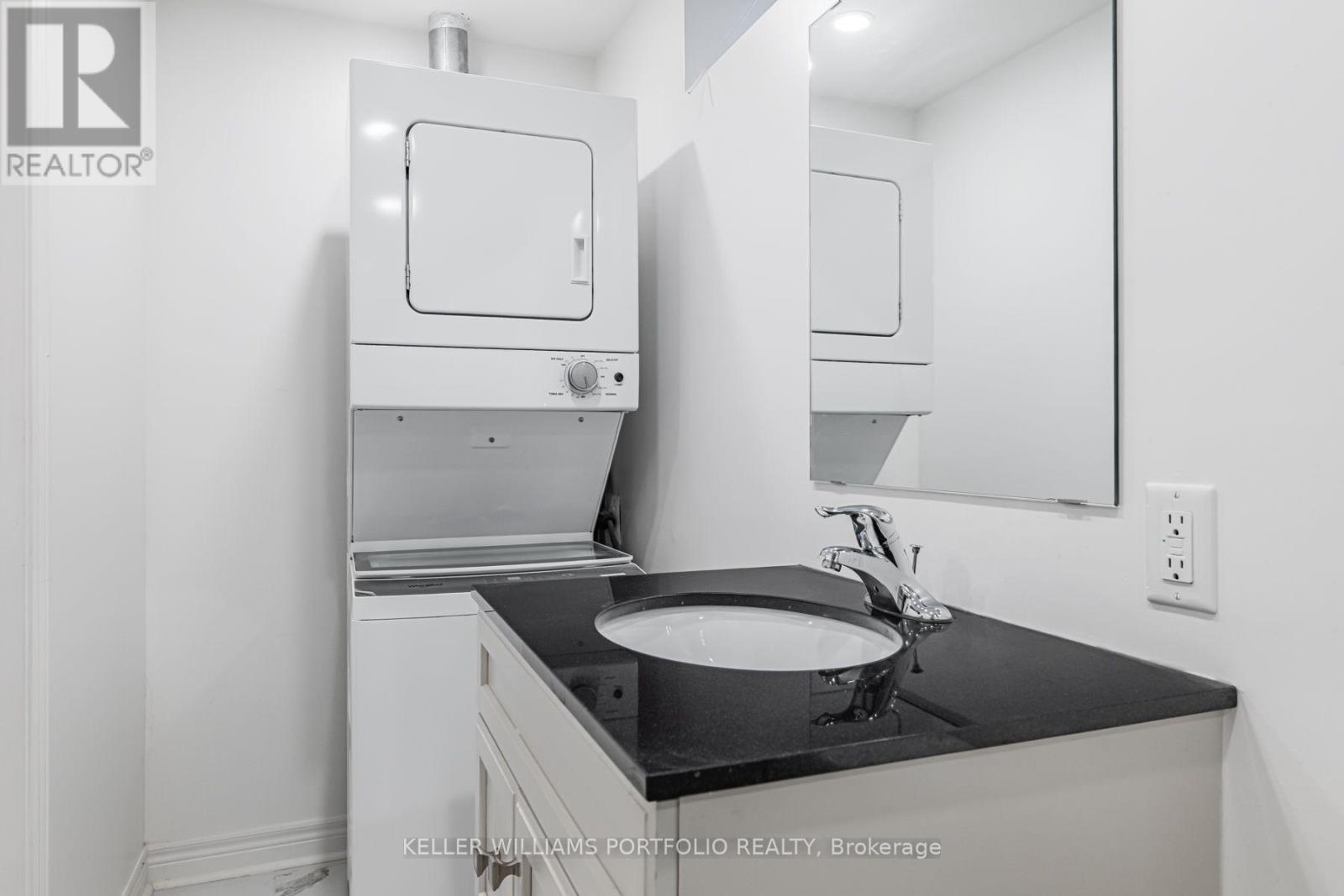 Lower - 131 Bachman Drive, Vaughan, Ontario  L6A 3R7 - Photo 15 - N13685452