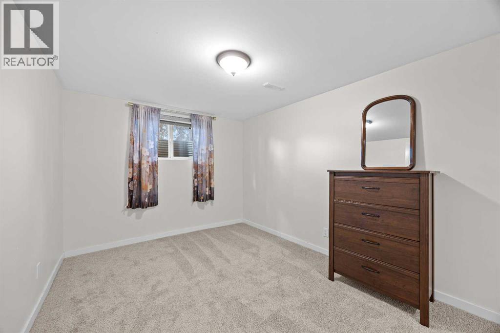 30 Gateway Drive Sw, Calgary, Alberta  T3E 4J7 - Photo 33 - A2335825