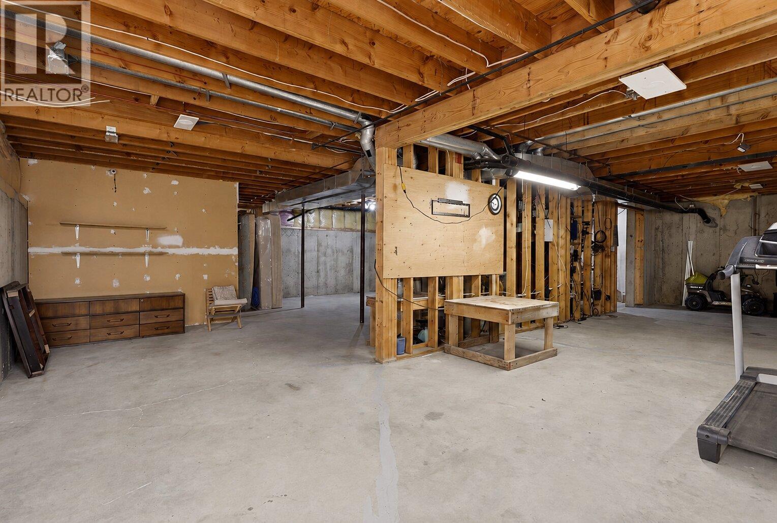 864 Nicolani Drive, Kamloops, British Columbia  V2B 5B3 - Photo 40 - 10397733