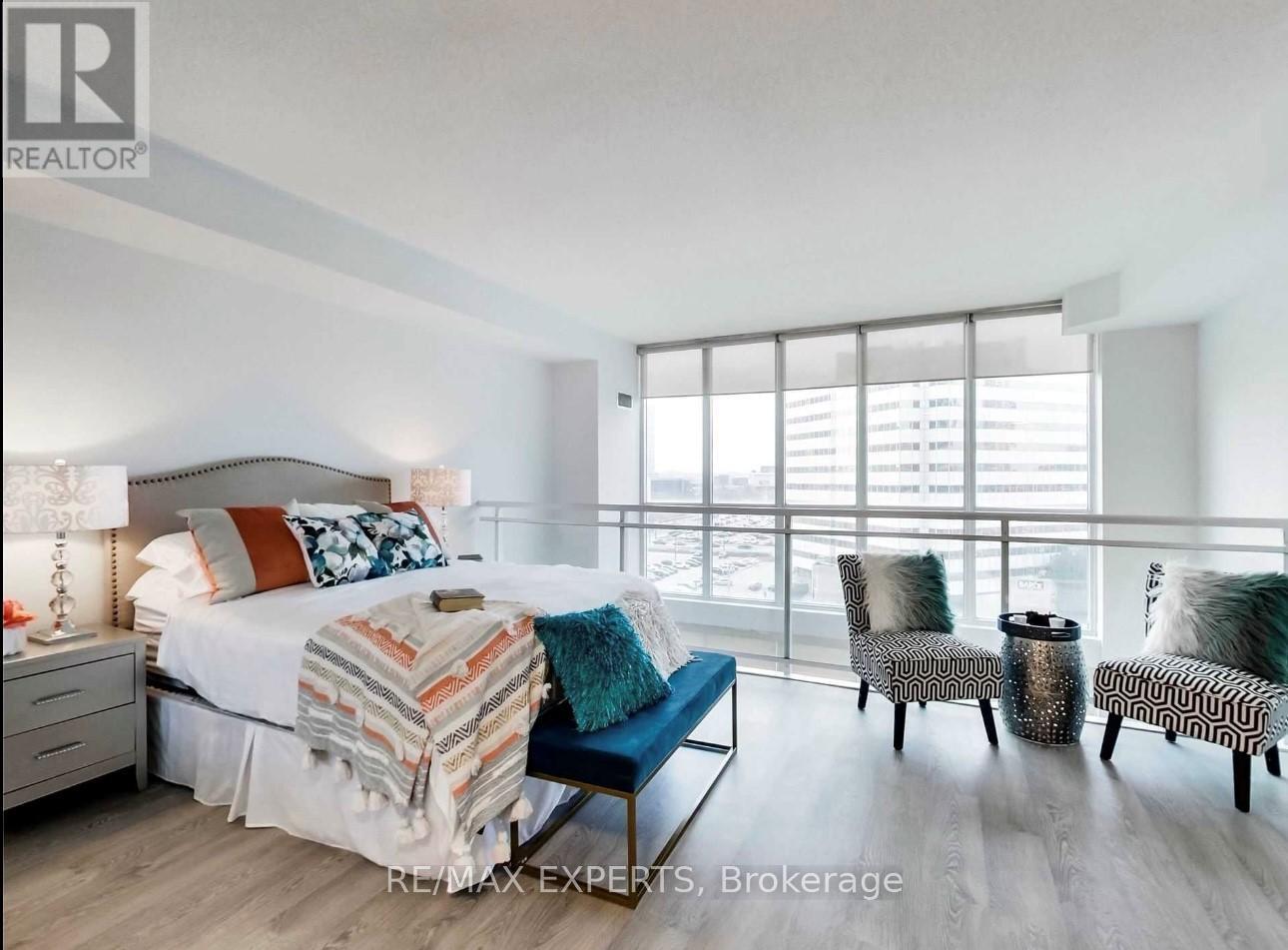 722 - 220 Burnhamthorpe Road W, Mississauga, Ontario  L5B 4N4 - Photo 26 - W13685448
