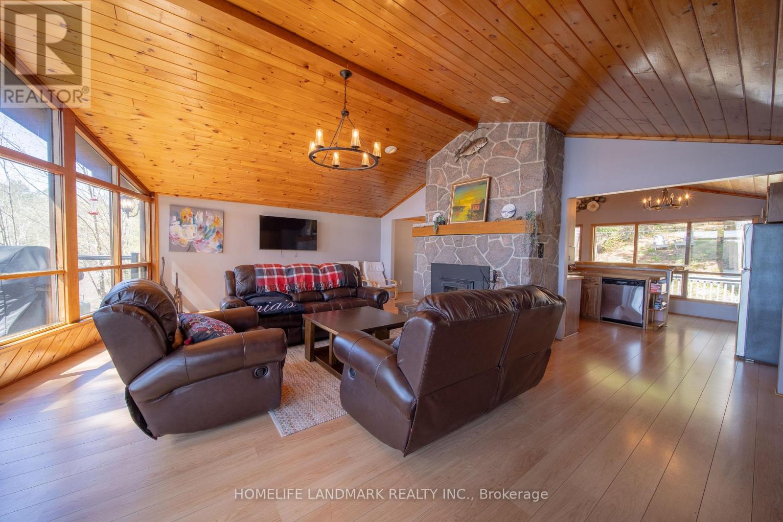 1245 Mortimers Point Road, Muskoka Lakes, Ontario  P0B 1J0 - Photo 17 - X13685430