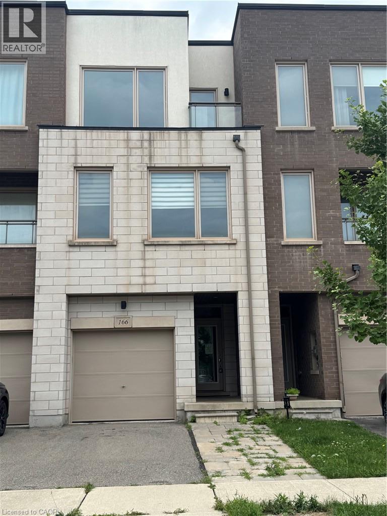 166 SQUIRE Crescent, Oakville, Ontario