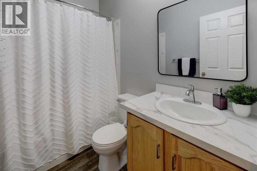 102, 39 Hidden Creek Place NW, Calgary, Alberta  T3A 6B9 - Photo 21 - A2336425