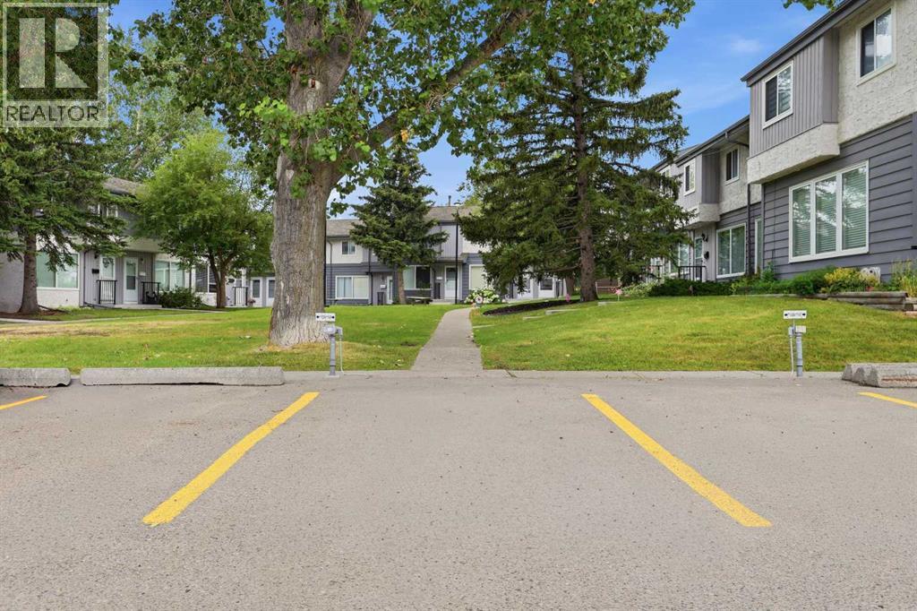 224, 999 Canyon Meadows Drive SW, Calgary, Alberta  T2W 2S6 - Photo 49 - A2337687