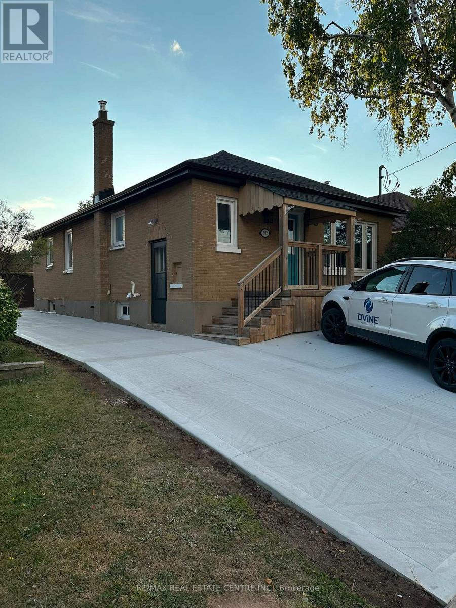Upper Level - 102 Wilson Road S, Oshawa, Ontario  L1H 6B7 - Photo 3 - E13683962