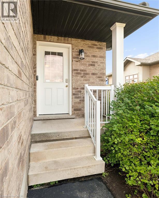 1389 Countrystone Drive, Waterloo, Ontario  N2N 3R8 - Photo 4 - 40854075