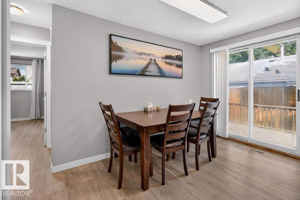 4624 36 Av NW, Edmonton, Alberta  T6L 3S3 - Photo 7 - E4504071