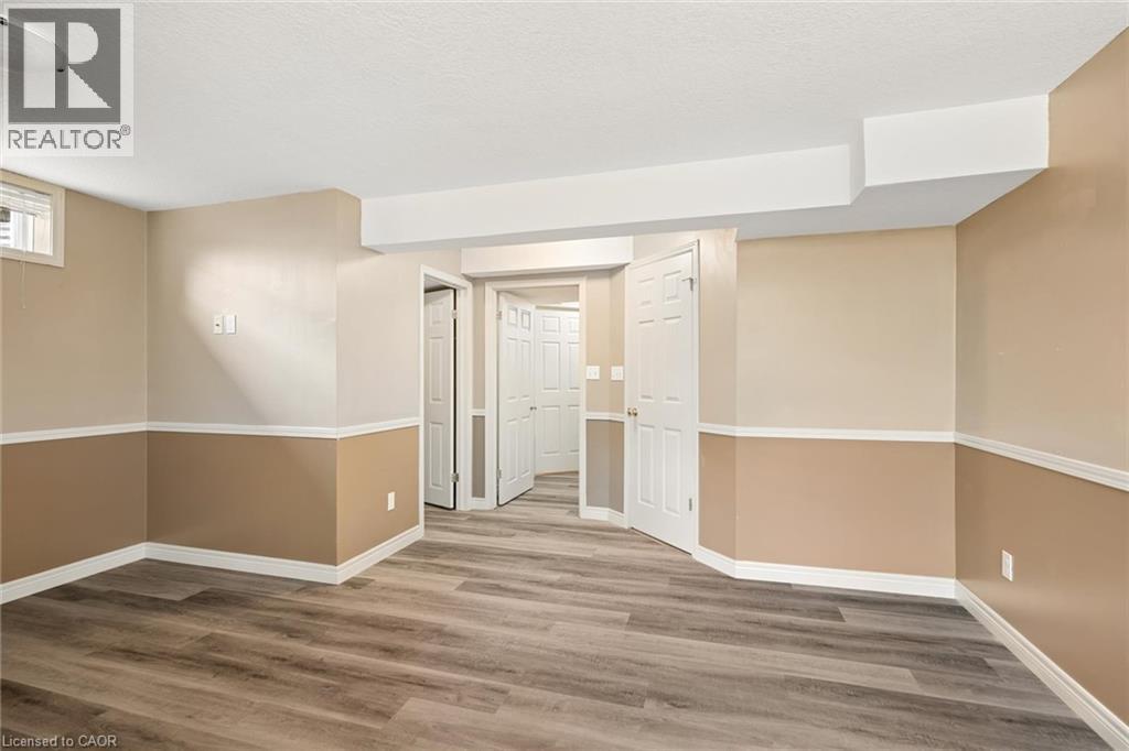 1389 Countrystone Drive, Waterloo, Ontario  N2N 3R8 - Photo 31 - 40854075