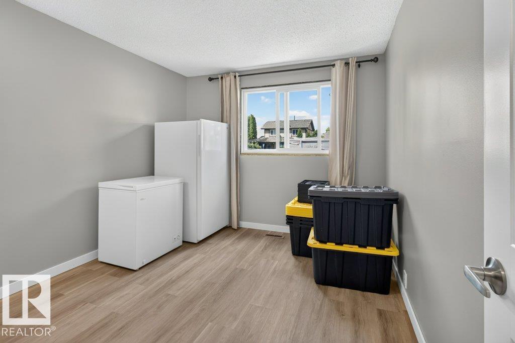 4624 36 Av NW, Edmonton, Alberta  T6L 3S3 - Photo 16 - E4504071