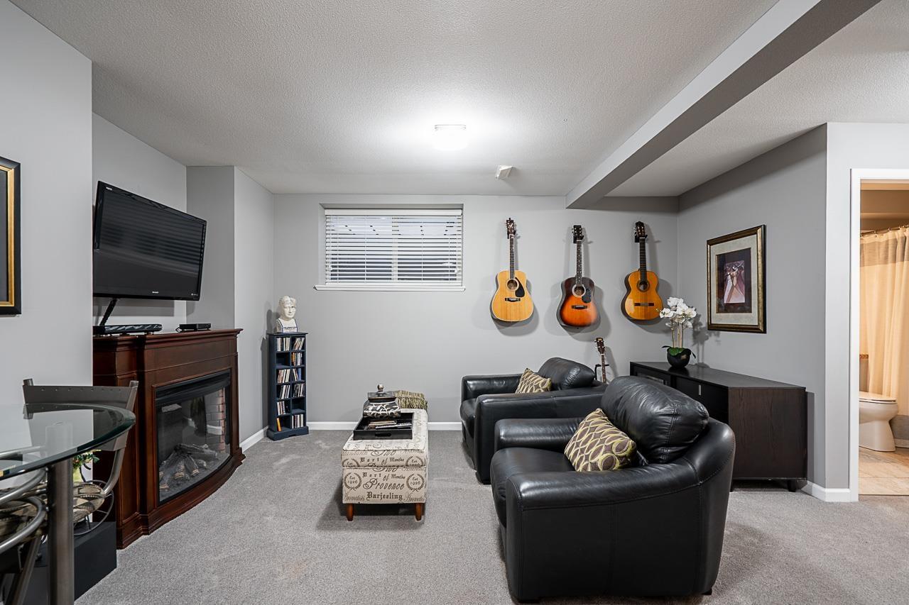 35 3363 Rosemary Heights Crescent, Surrey, British Columbia  V3Z 0X8 - Photo 27 - R3110333