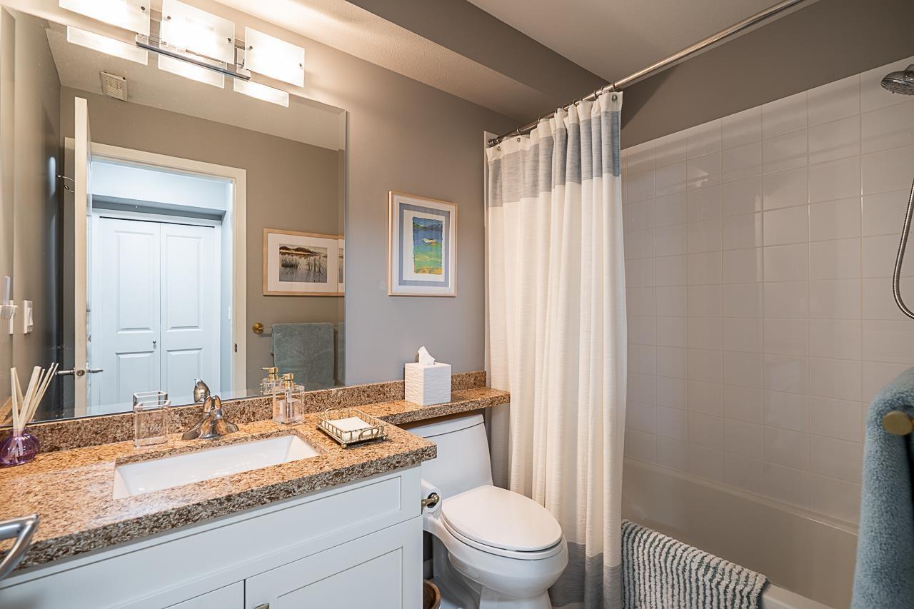 35 3363 Rosemary Heights Crescent, Surrey, British Columbia  V3Z 0X8 - Photo 30 - R3110333