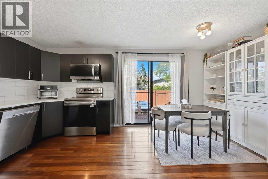 11, 1155 Falconridge Drive NE, Calgary, Alberta  T3J 1E1 - Photo 4 - A2318172