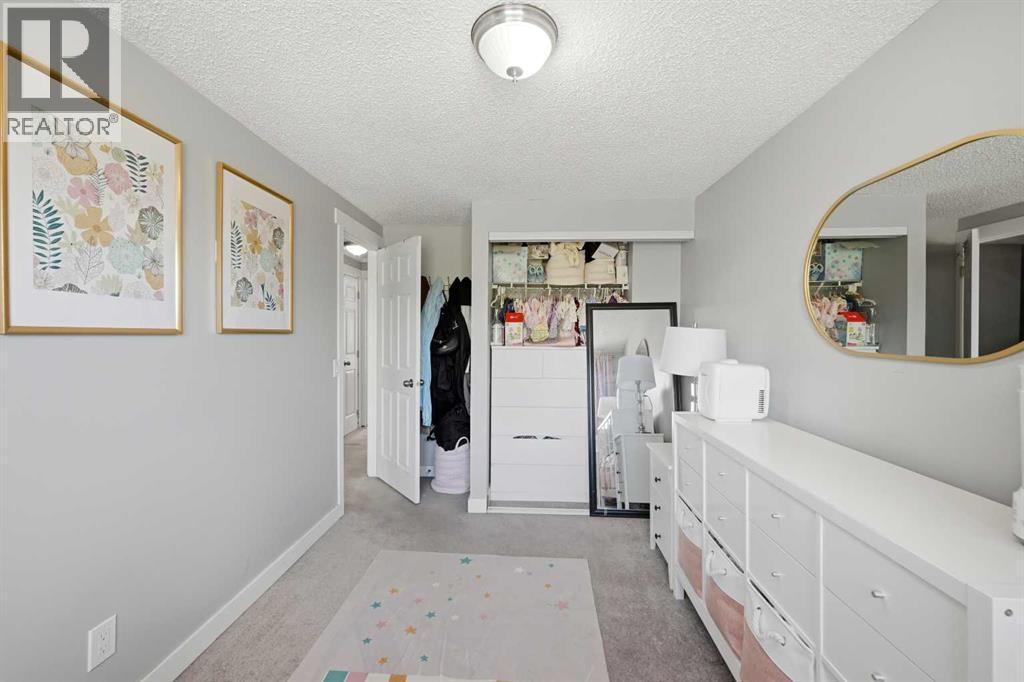 11, 1155 Falconridge Drive NE, Calgary, Alberta  T3J 1E1 - Photo 11 - A2318172