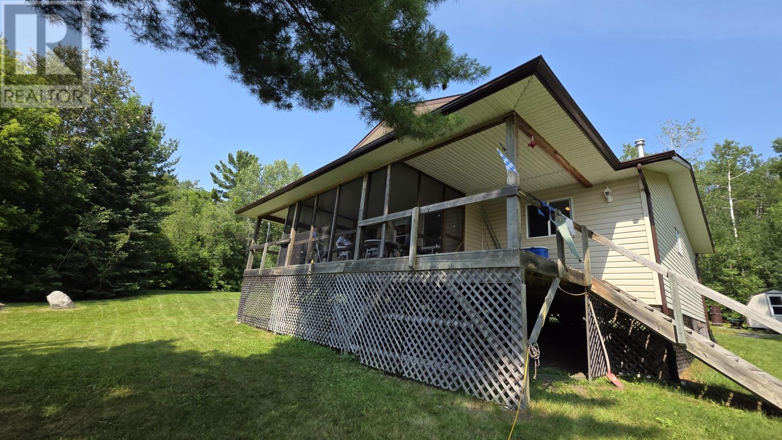 2 Moore Bay, Kenora, Ontario  P0X 1H0 - Photo 3 - TB2602325