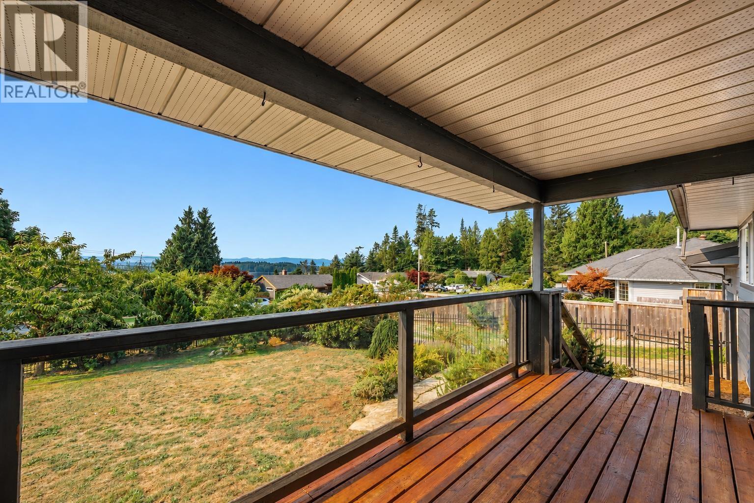 6504 Meier Road, Sechelt, British Columbia V7Z 0S8 - Photo 3 - R3156603