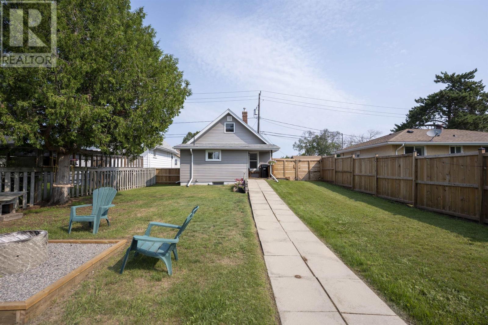 319 Lillian St, Thunder Bay, Ontario  P7A 1J1 - Photo 30 - TB2602398