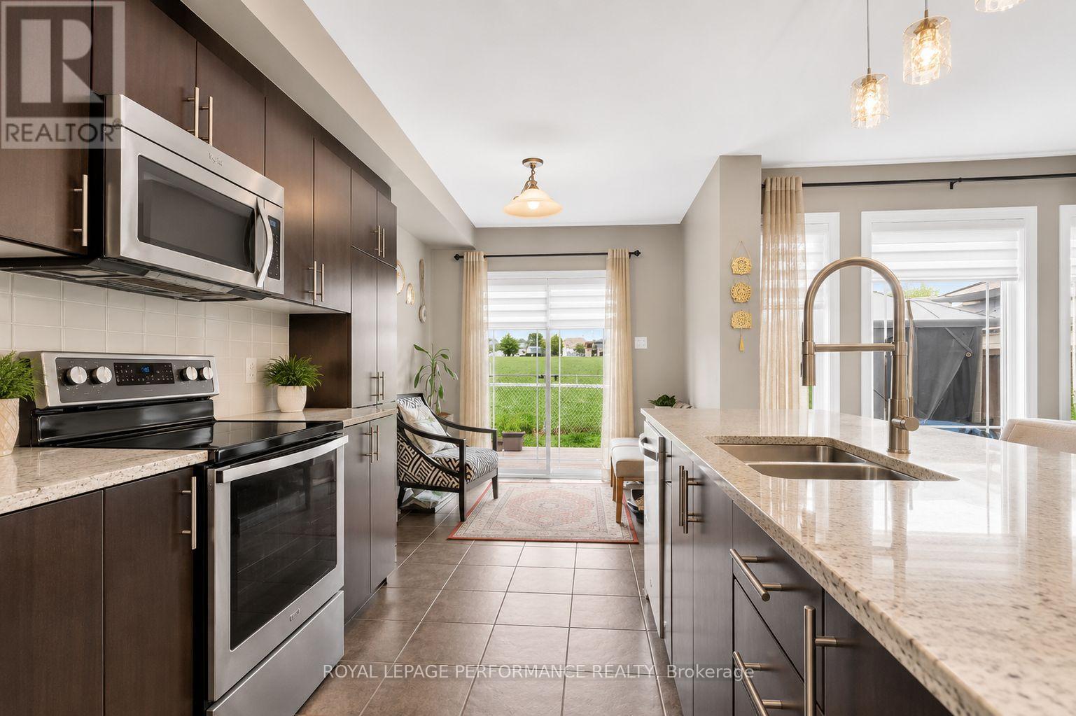 510 Barrick Hill Road, Ottawa, Ontario  K2M 0B5 - Photo 10 - X13685476