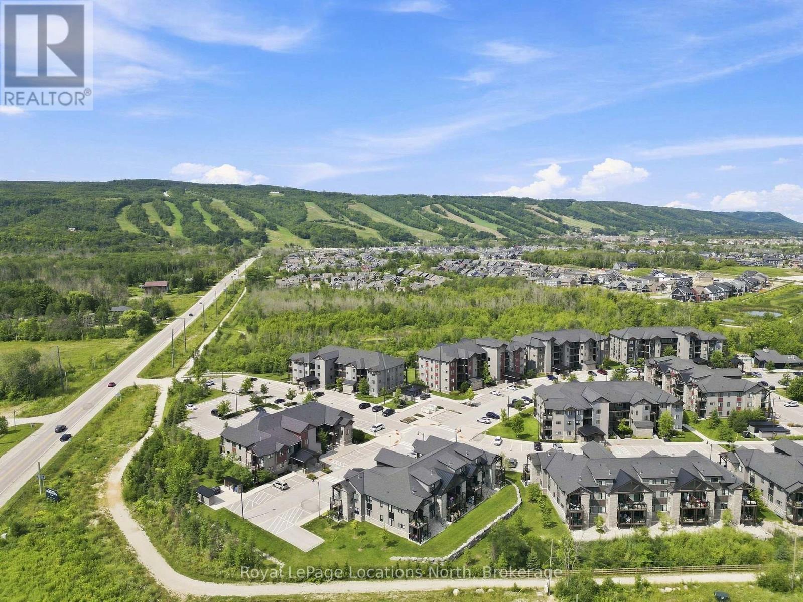 206 - 21 BECKWITH LANE, Blue Mountains, Ontario