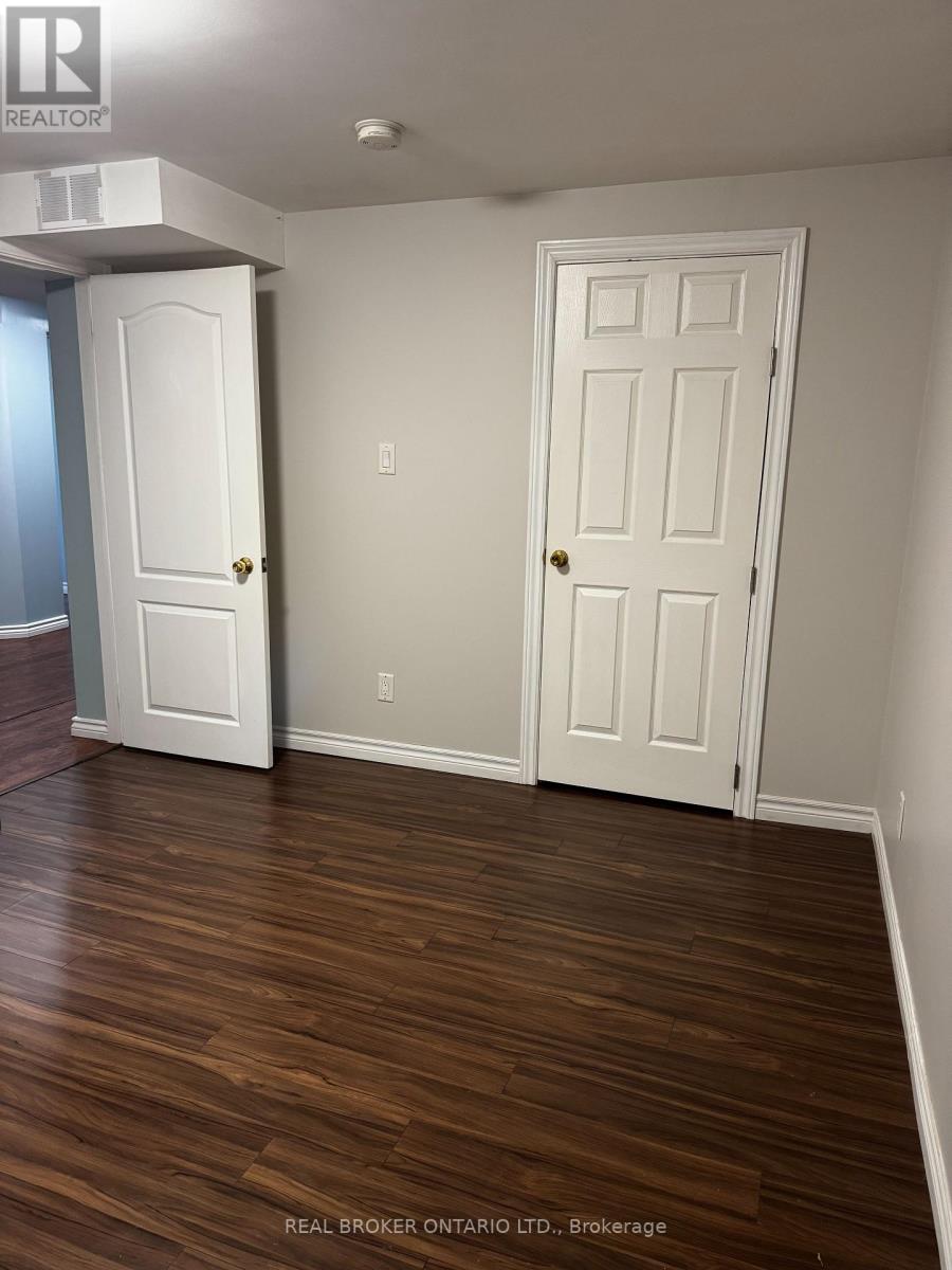 A - 34 Engel Crescent, Barrie, Ontario  L4N 6K5 - Photo 17 - S13655204