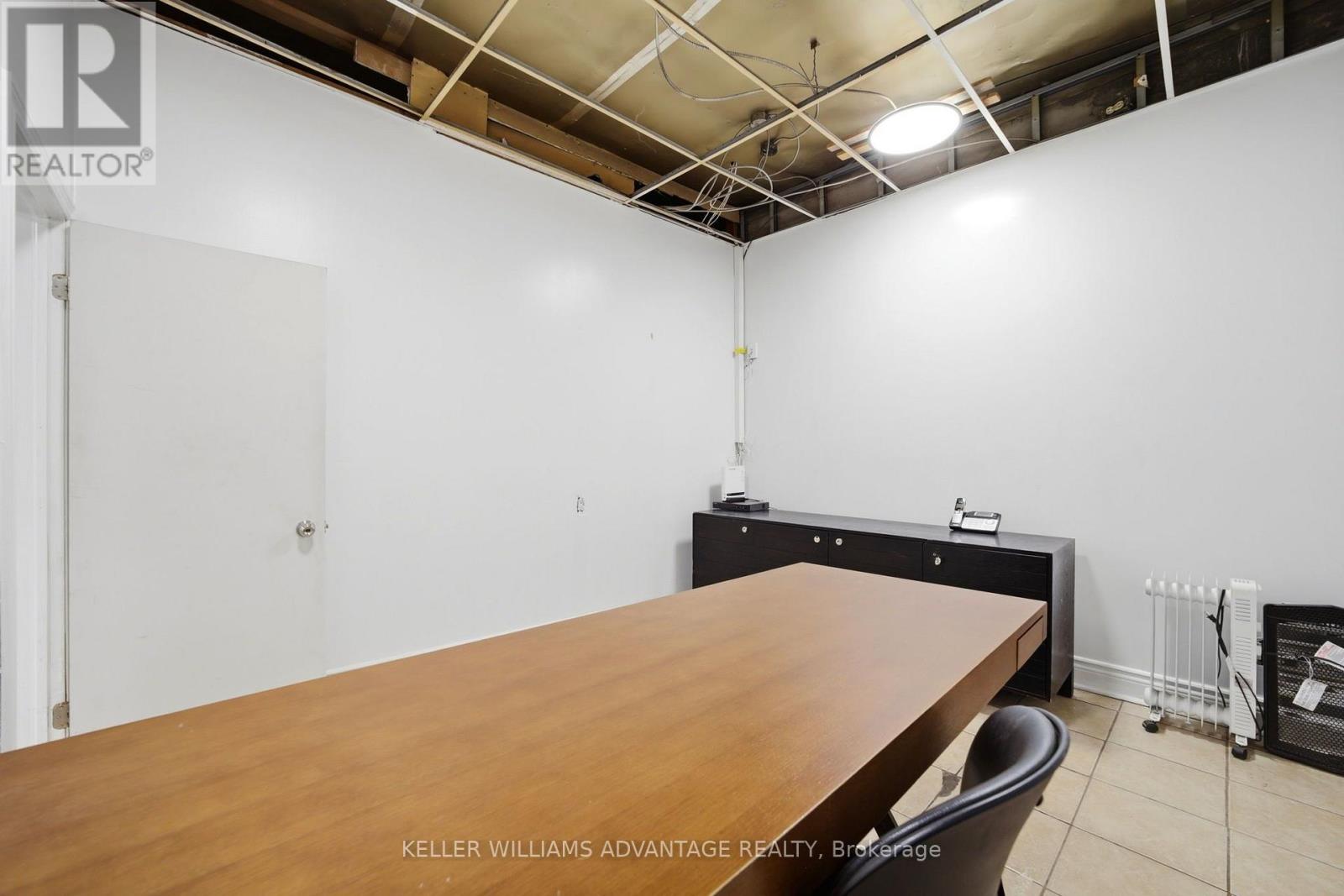 20 Jenet Avenue, Toronto, Ontario  M6H 1R4 - Photo 10 - W13685472
