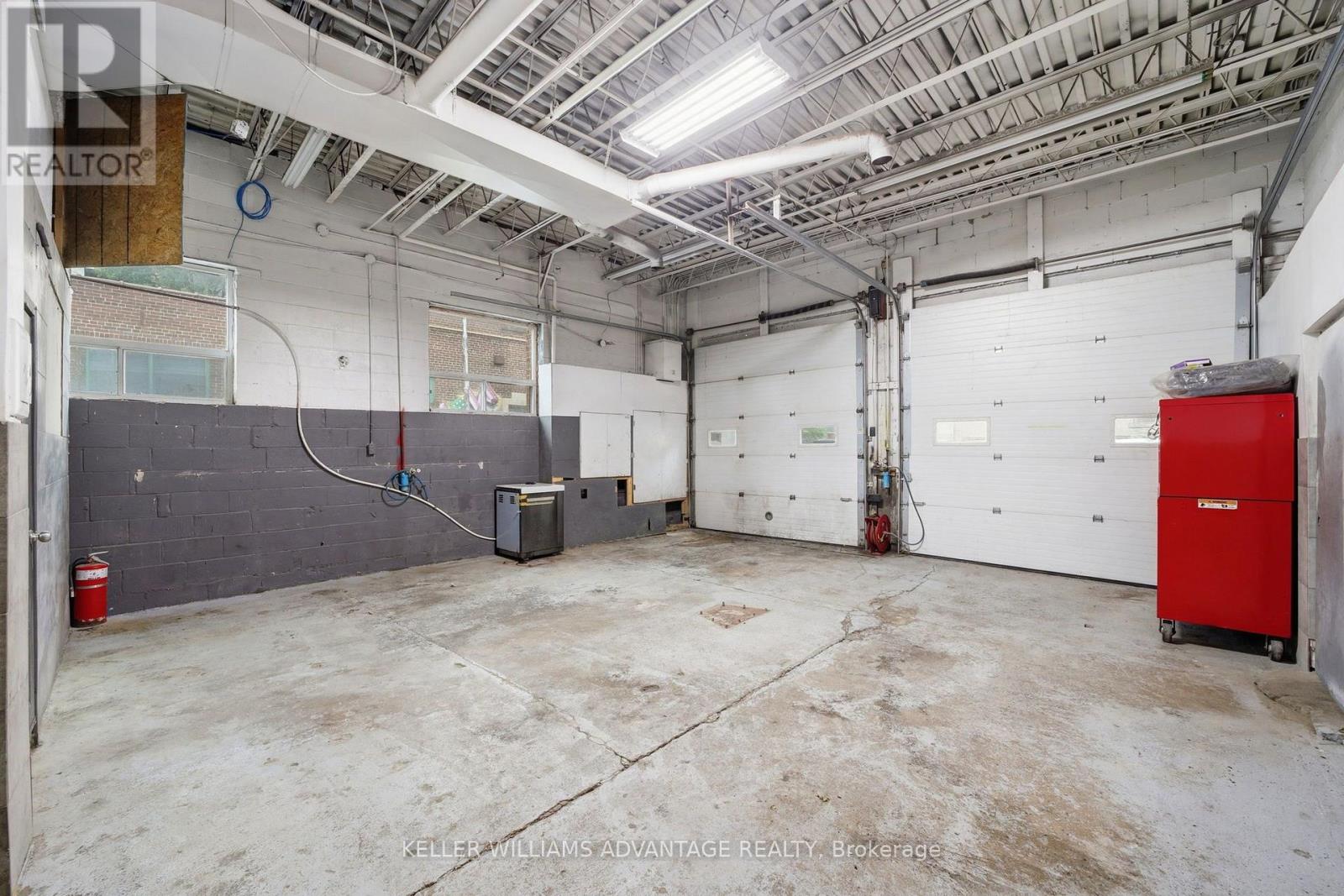 20 Jenet Avenue, Toronto, Ontario  M6H 1R4 - Photo 14 - W13685472