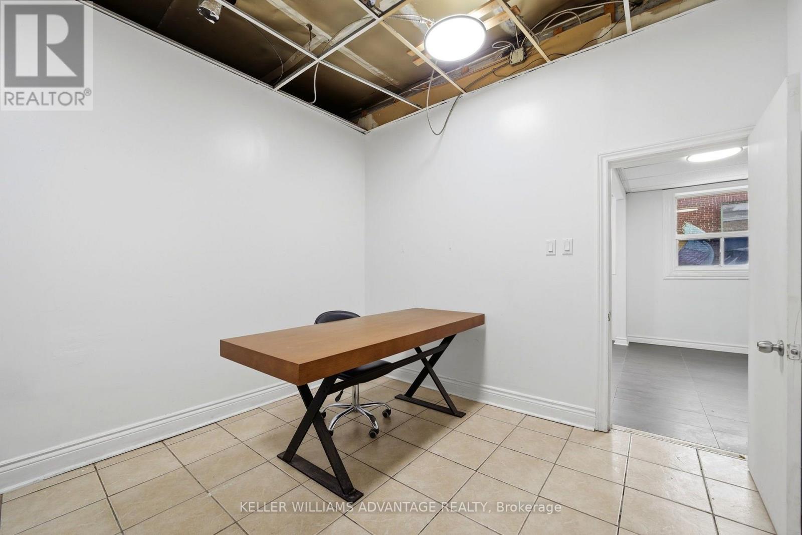 20 Jenet Avenue, Toronto, Ontario  M6H 1R4 - Photo 9 - W13685472