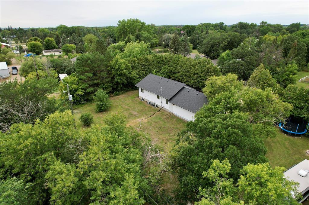 116 Ginn Avenue E, Dominion City, Manitoba  R0A 0H0 - Photo 44 - 202620711