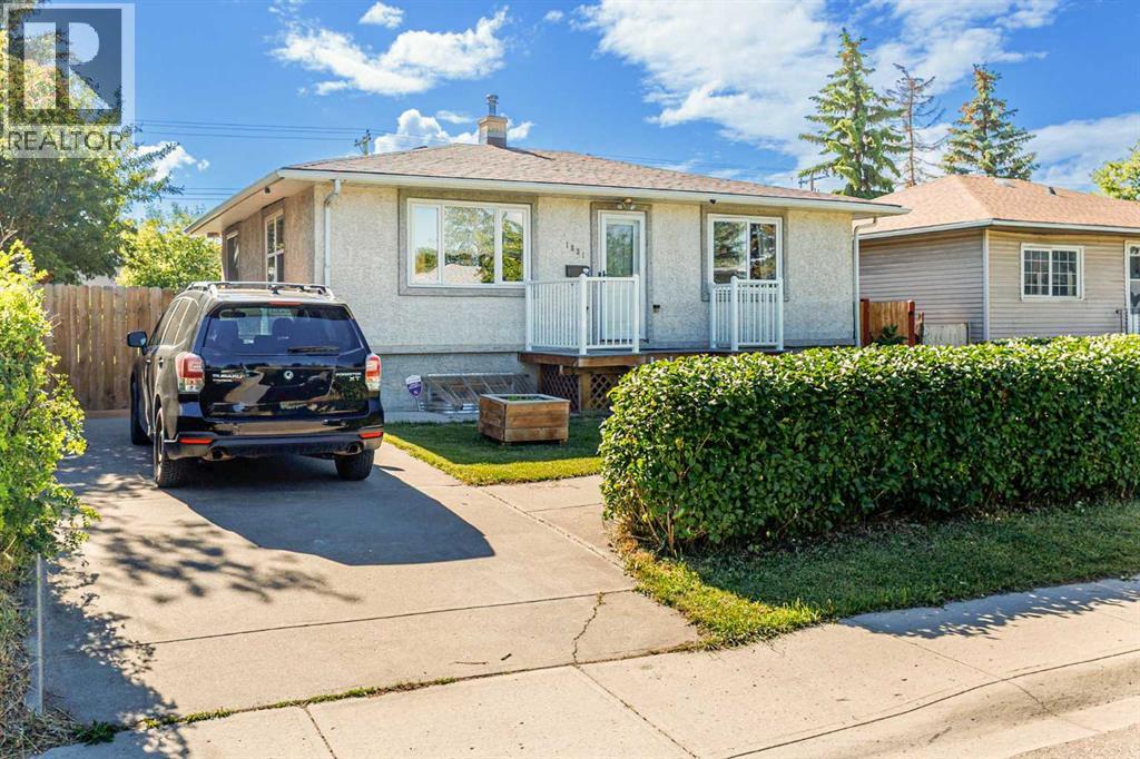 1831 43 Street SE, Calgary, Alberta  T2B 1H1 - Photo 3 - A2330249