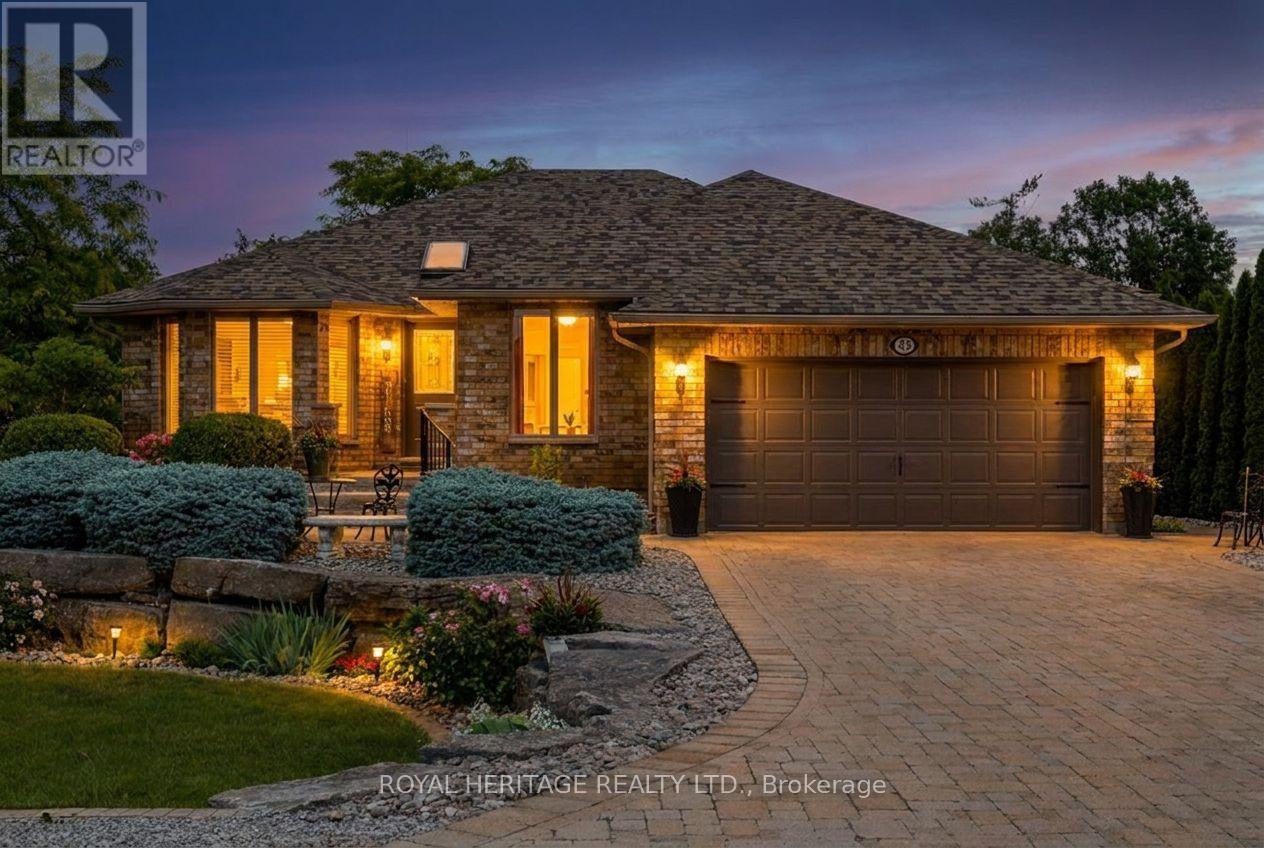 43 HUNTINGWOOD CRESCENT, Kawartha Lakes, Ontario