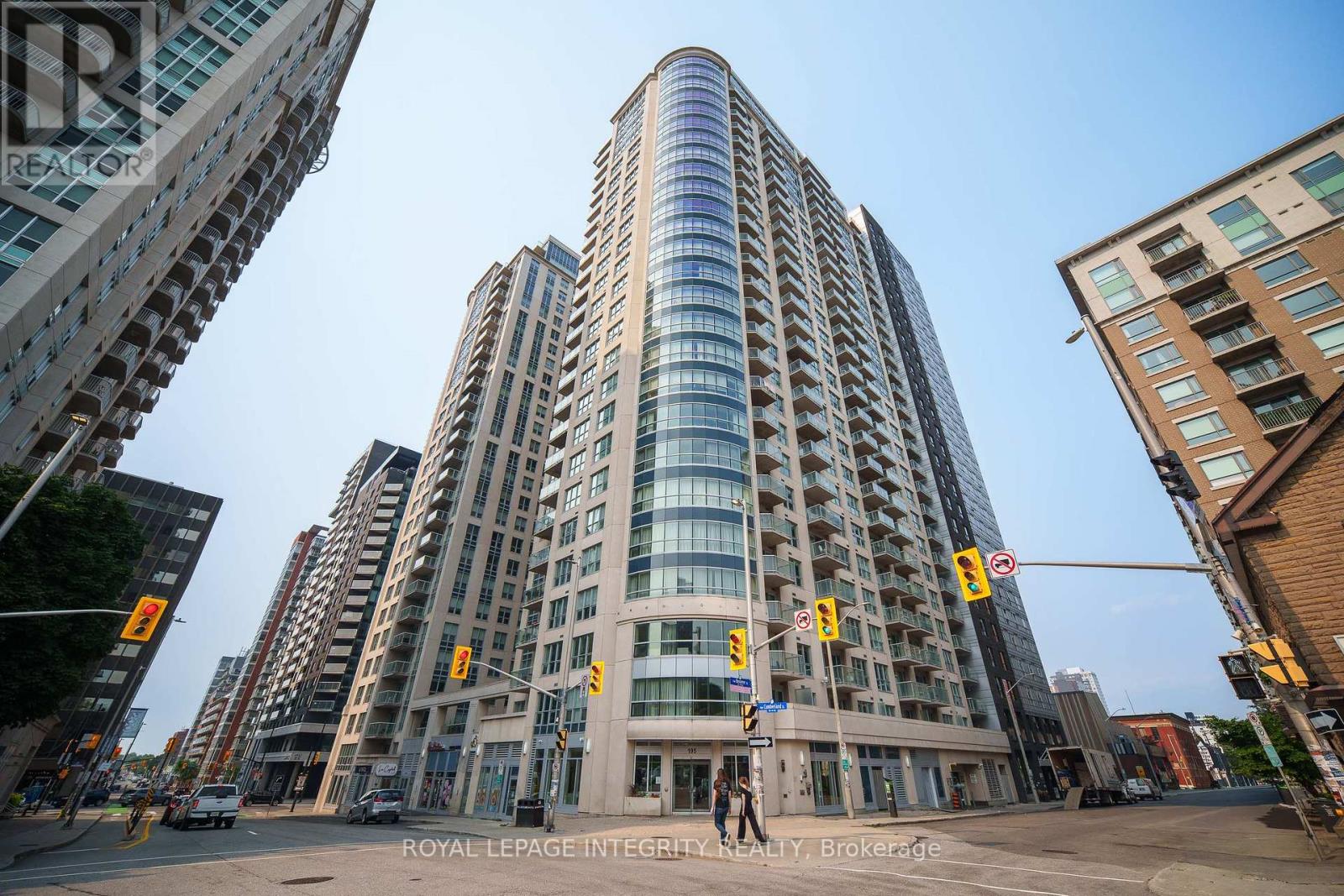 1504 - 195 Besserer Street, Ottawa, Ontario  K1N 0B6 - Photo 1 - X13685528