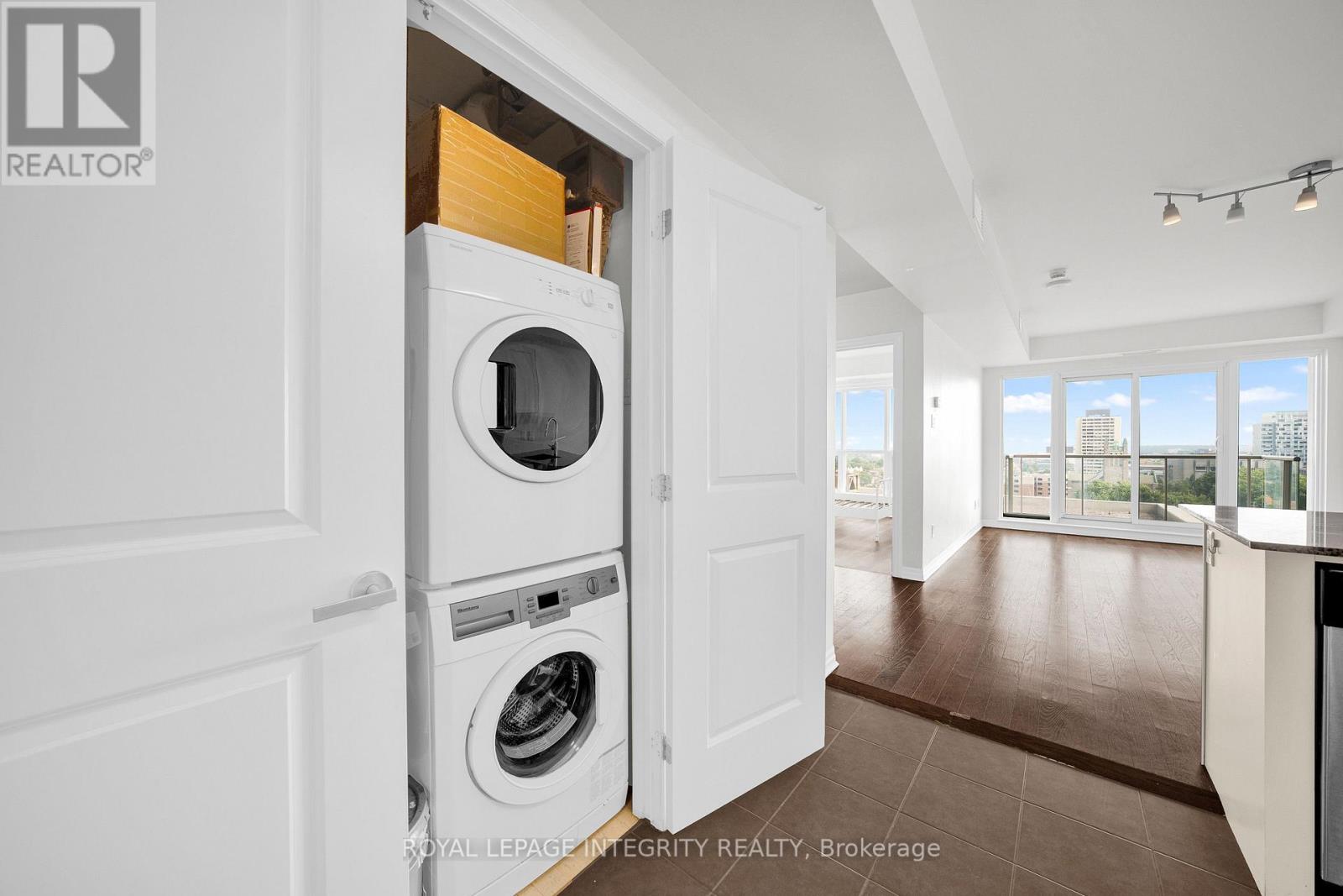 1504 - 195 Besserer Street, Ottawa, Ontario  K1N 0B6 - Photo 6 - X13685528