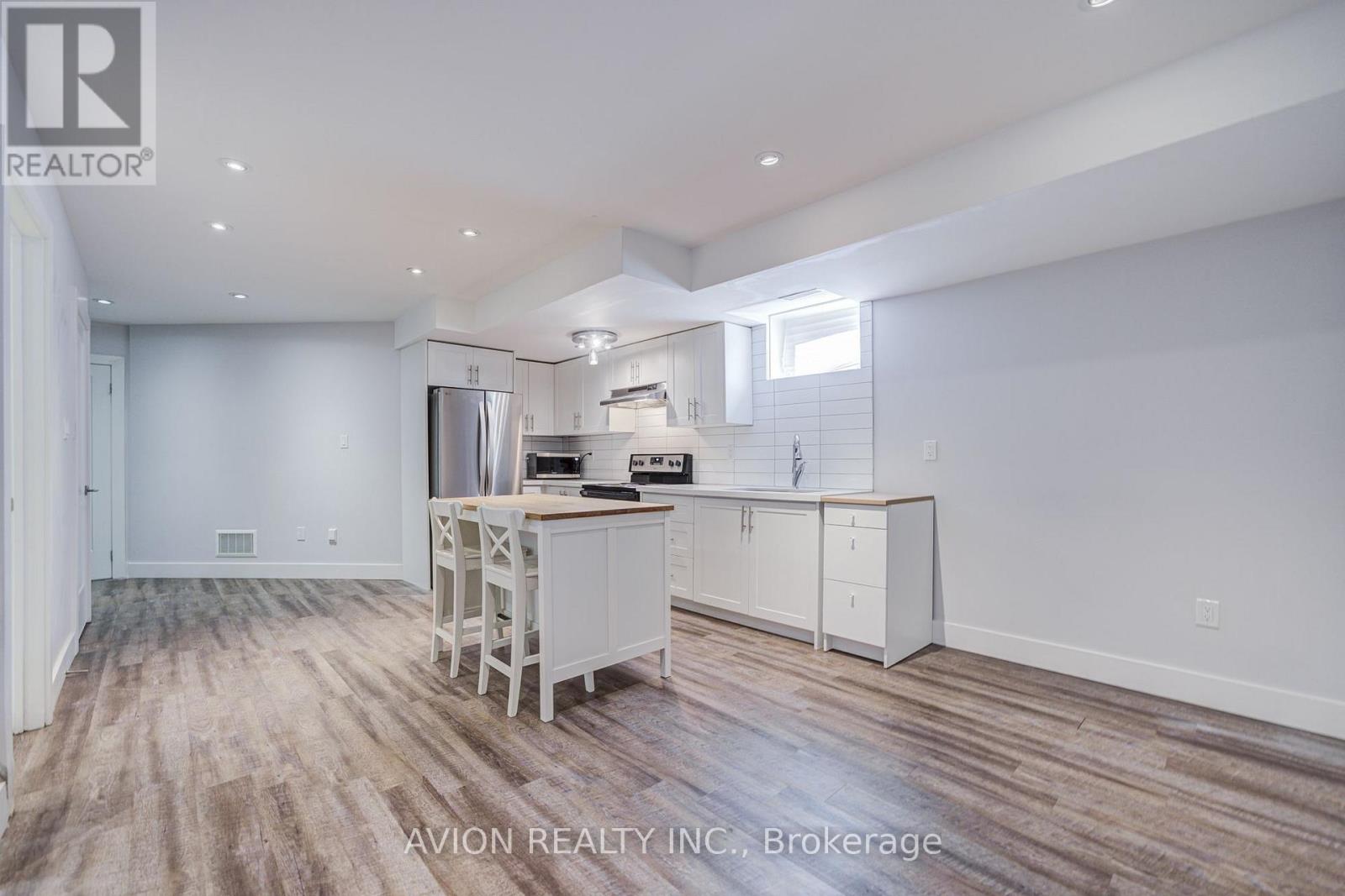 Bsmt - 28 Monarchdale Avenue, Toronto, Ontario  M6M 2S7 - Photo 11 - W13660418