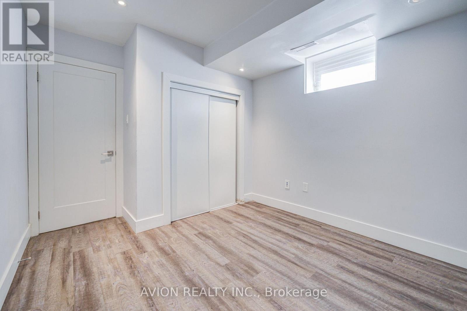 Bsmt - 28 Monarchdale Avenue, Toronto, Ontario  M6M 2S7 - Photo 27 - W13660418