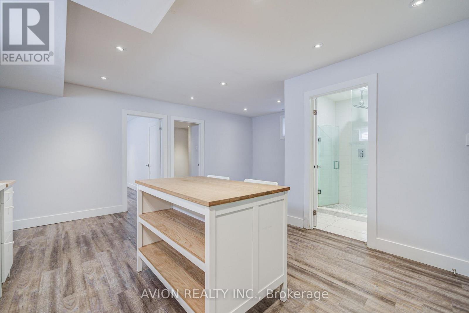 Bsmt - 28 Monarchdale Avenue, Toronto, Ontario  M6M 2S7 - Photo 16 - W13660418