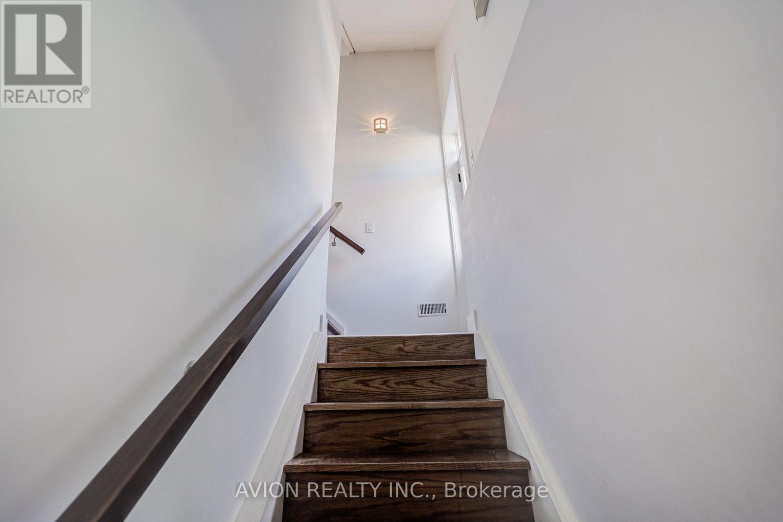Bsmt - 28 Monarchdale Avenue, Toronto, Ontario  M6M 2S7 - Photo 7 - W13660418