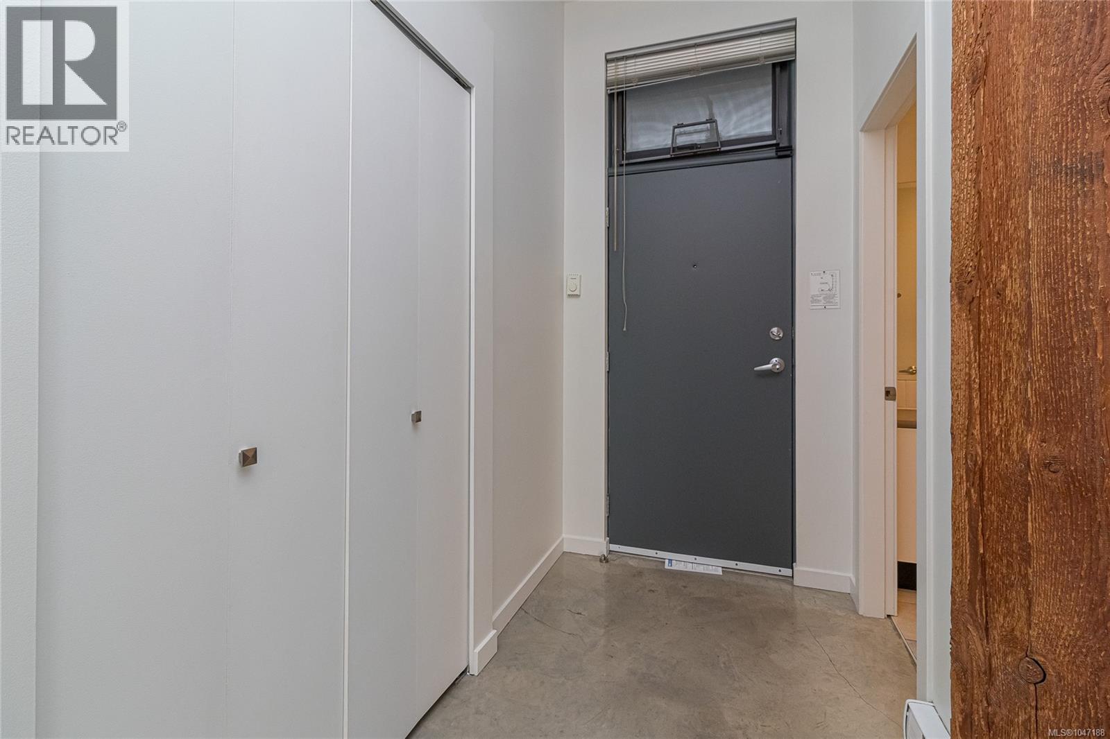 209 455 Sitkum Rd, Victoria, British Columbia  V9A 7N9 - Photo 7 - 1047188