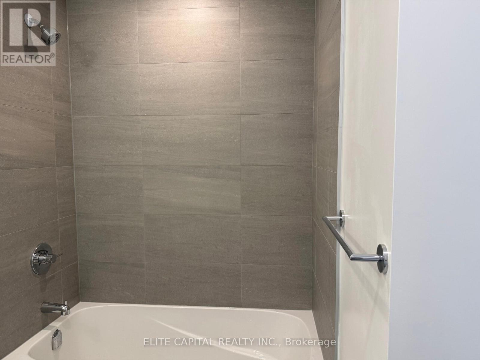 521 - 20 Deans Drive, Toronto, Ontario  M1L 0J7 - Photo 5 - E13685492