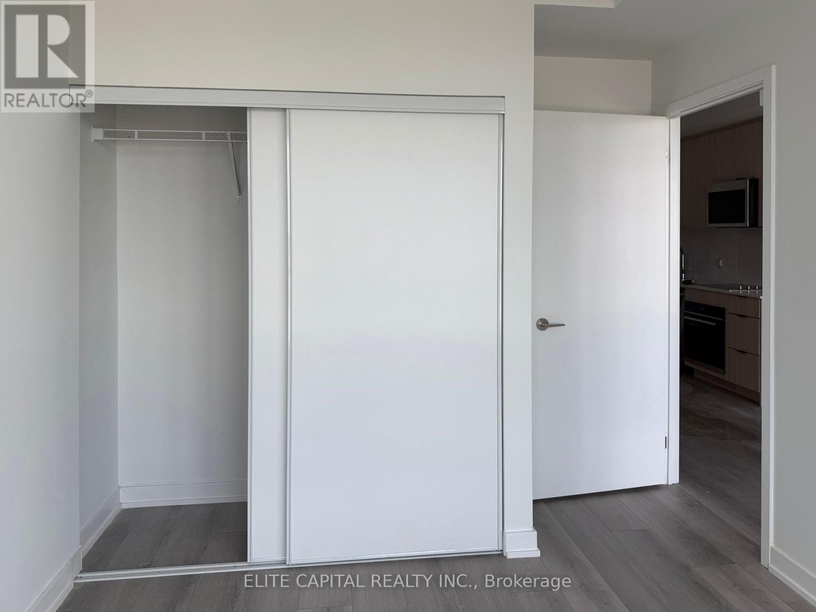 521 - 20 Deans Drive, Toronto, Ontario  M1L 0J7 - Photo 8 - E13685492