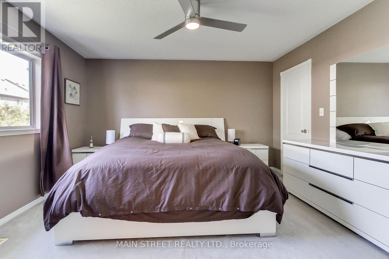 17 Hirst Avenue, Georgina, Ontario  L4P 4E6 - Photo 23 - N13685538