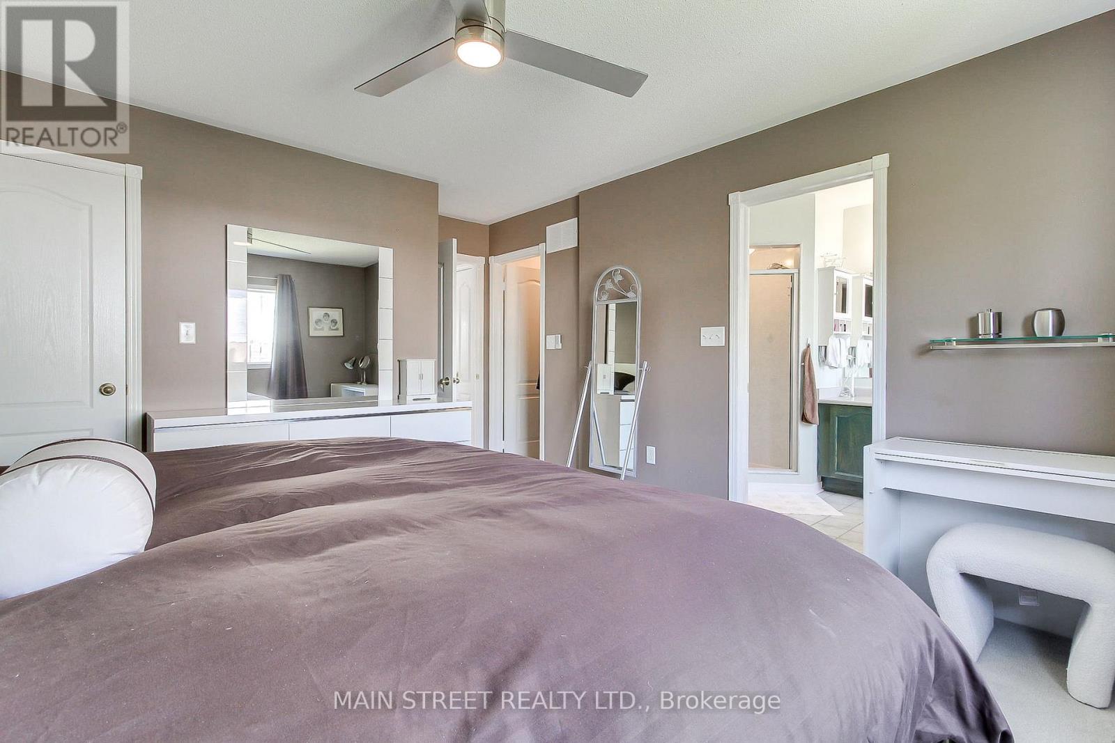 17 Hirst Avenue, Georgina, Ontario  L4P 4E6 - Photo 24 - N13685538
