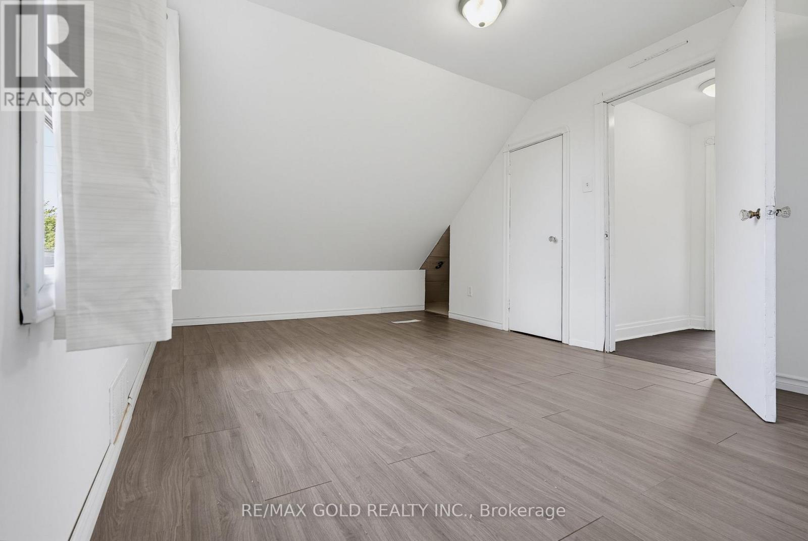23 Pleasantview Avenue, Brampton, Ontario  L6X 1W5 - Photo 16 - W13685502