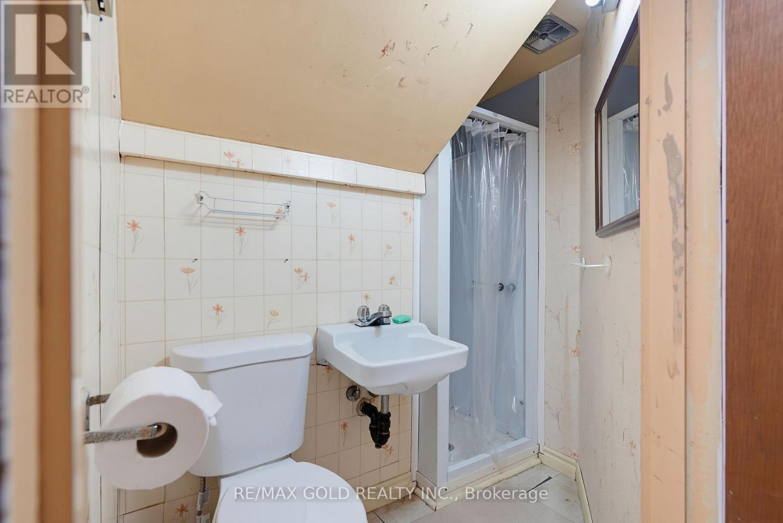 23 Pleasantview Avenue, Brampton, Ontario  L6X 1W5 - Photo 22 - W13685502