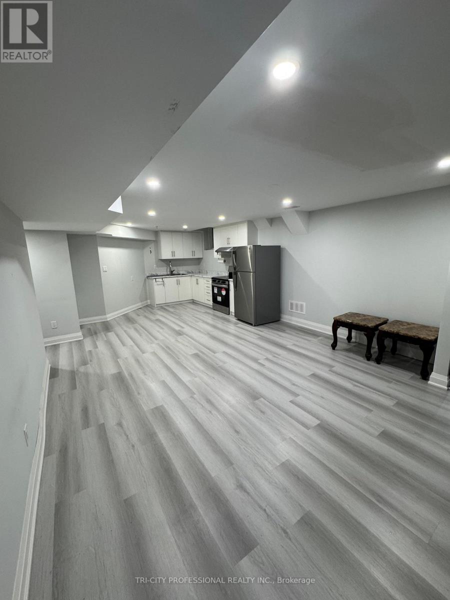 13 Riley Avenue E, Pelham, Ontario  L0E 1E6 - Photo 4 - X13685504