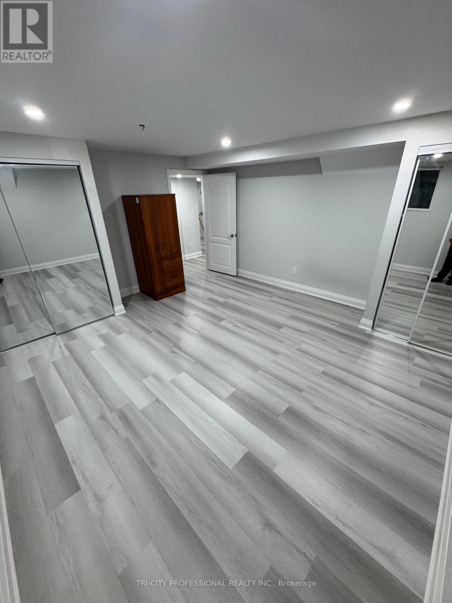 13 Riley Avenue E, Pelham, Ontario  L0E 1E6 - Photo 5 - X13685504