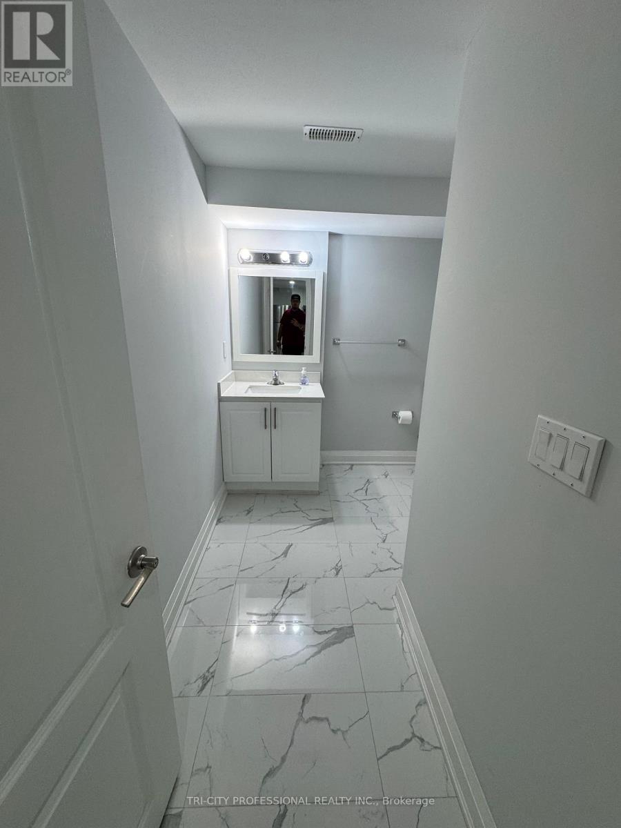 13 Riley Avenue E, Pelham, Ontario  L0E 1E6 - Photo 8 - X13685504