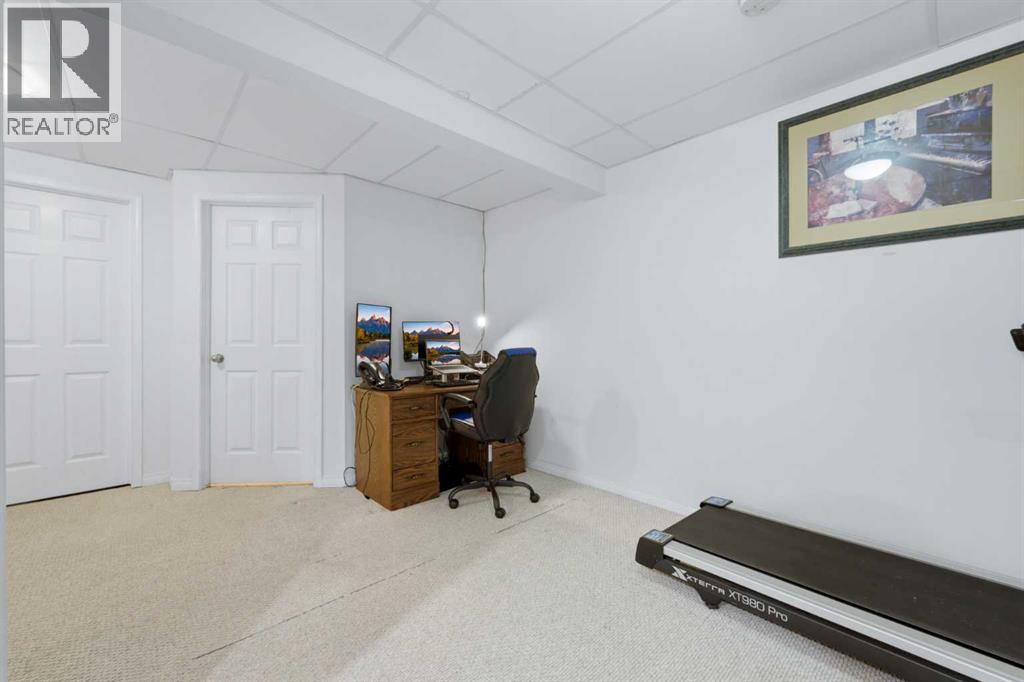 92, 388 Sandarac Drive NW, Calgary, Alberta  T3K 4E3 - Photo 30 - A2328806
