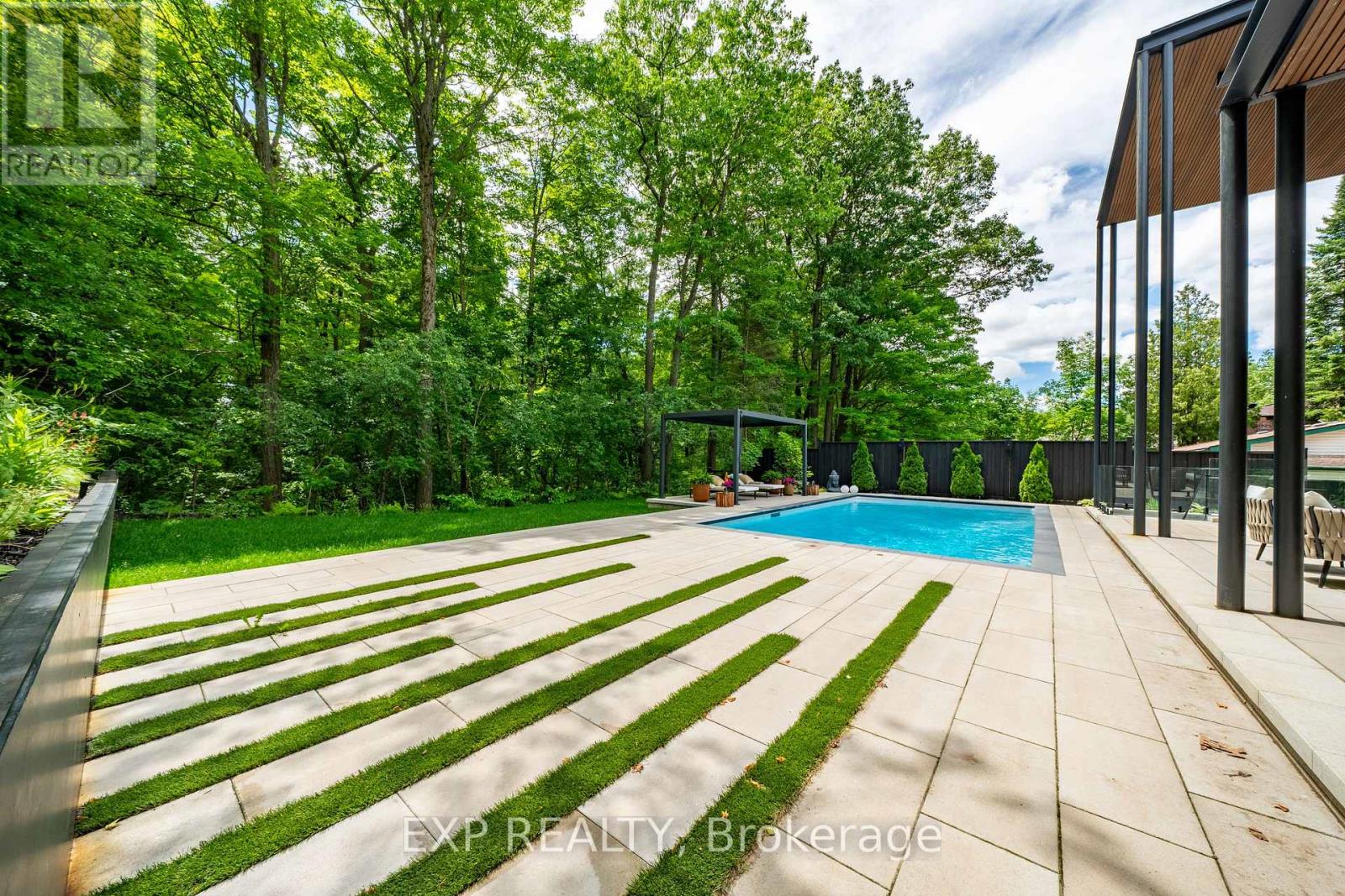 105 Park Crescent, Richmond Hill, Ontario  L4E 3J5 - Photo 44 - N13439036