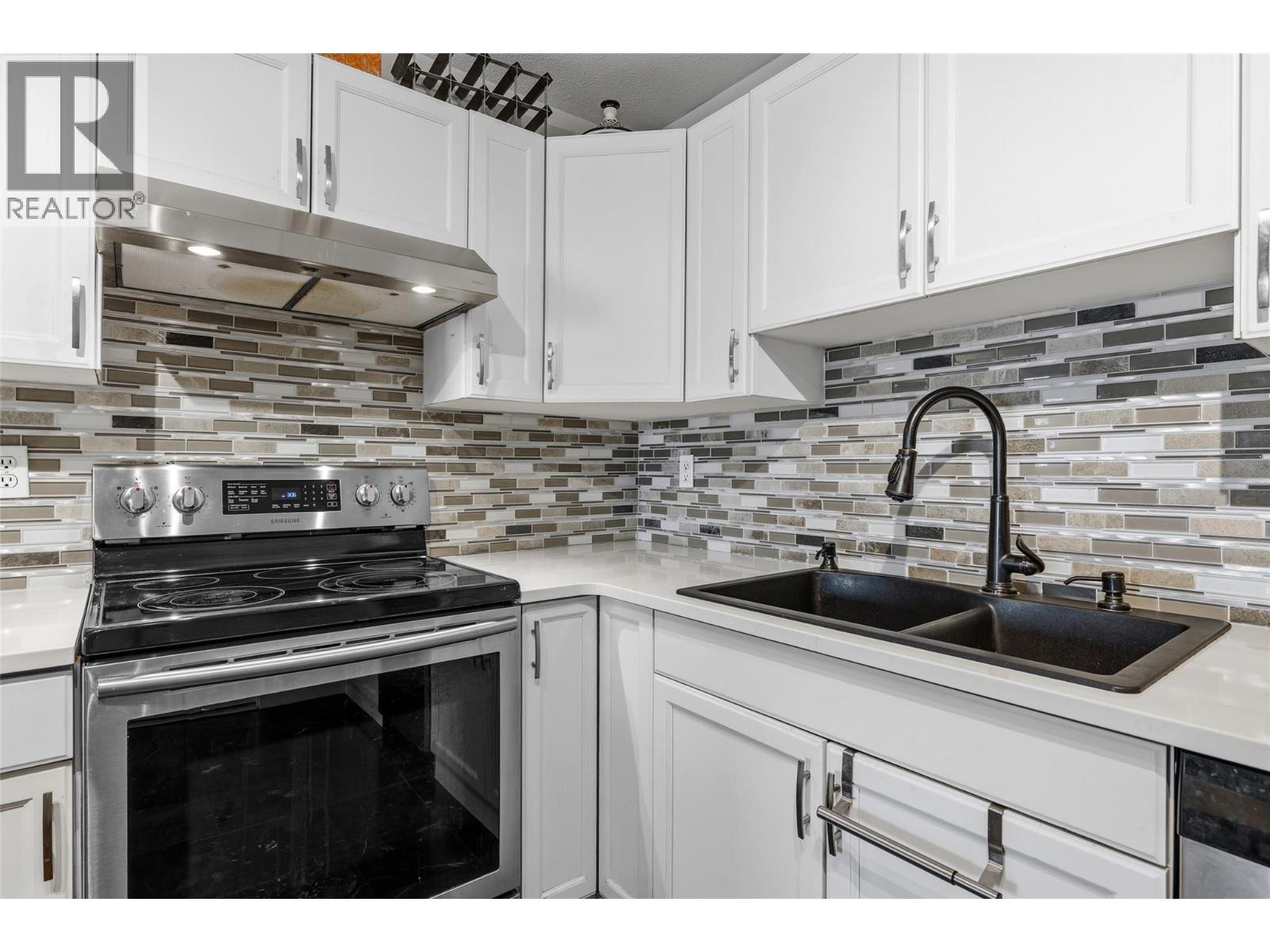 3155 De Montreuil Court Unit# 405, Kelowna, British Columbia  V1W 3W1 - Photo 8 - 10386295