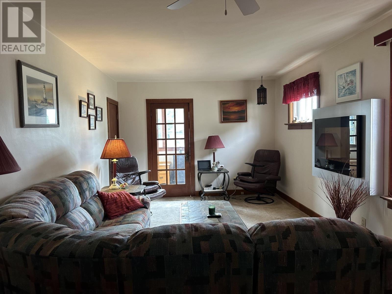 106 College St, Thunder Bay, Ontario  P7A 5J5 - Photo 3 - TB2602314