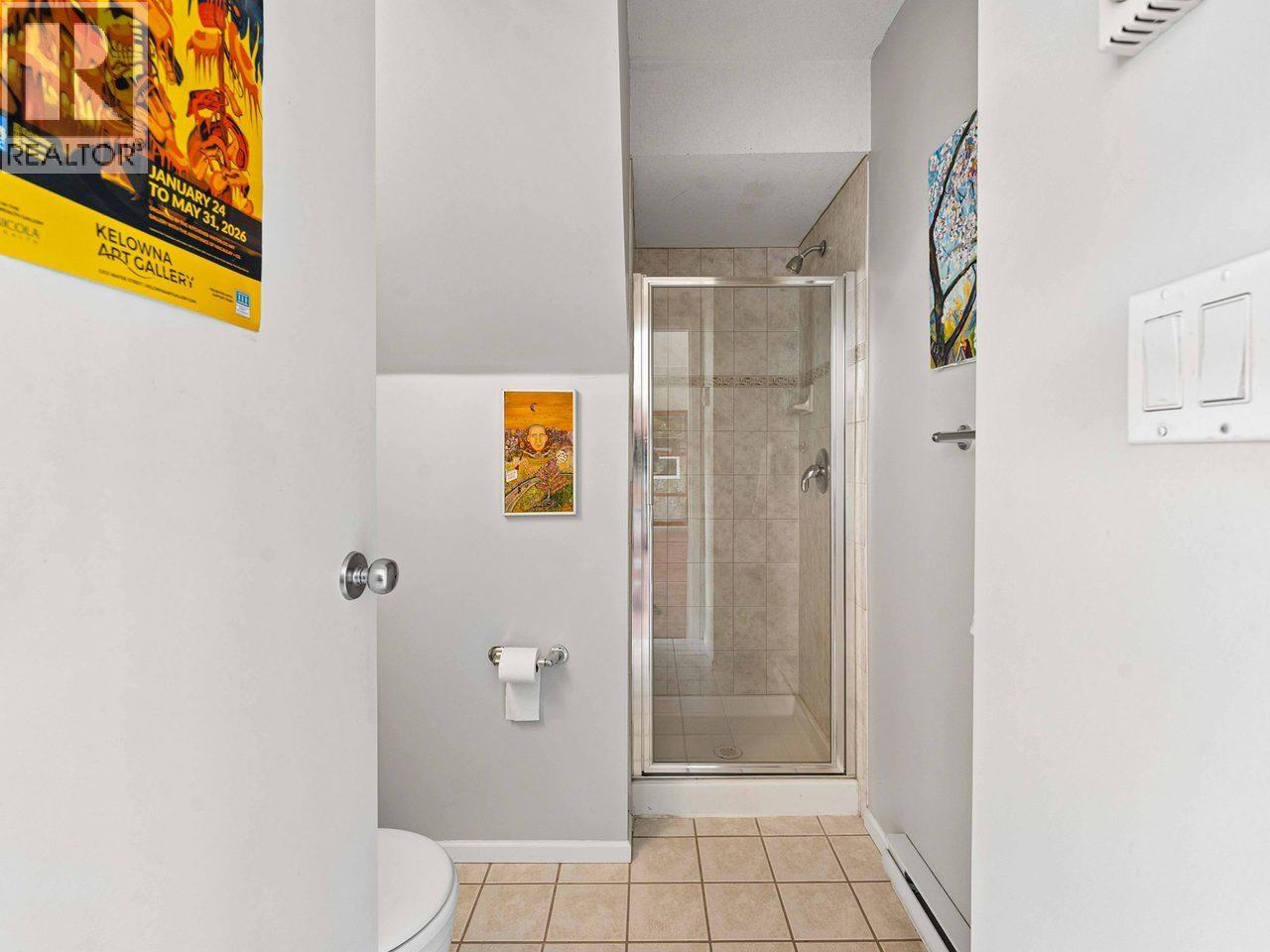 13 2389 Charles Street, Vancouver, British Columbia  V5L 5G4 - Photo 13 - R3156647
